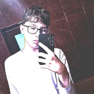 Prettyboi Sebastian