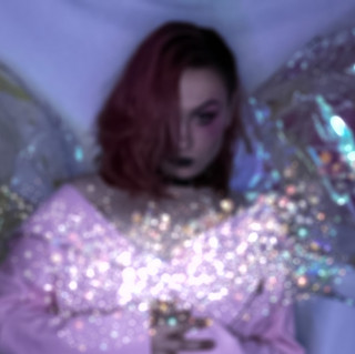 Satine Photo