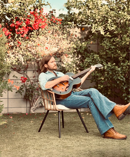 Syer B & Devlin artist photo