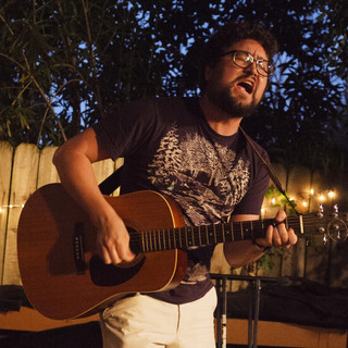 Alex Orellana Photo