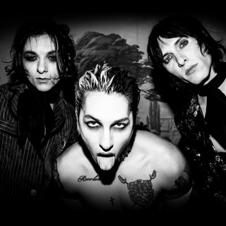 palaye royale