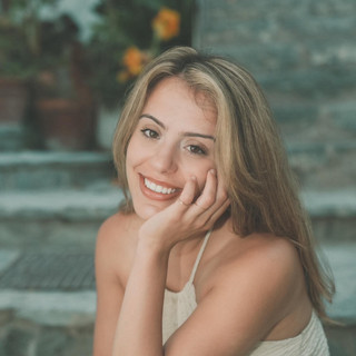 Laela Giovanna poster