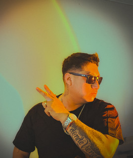 deztomfingaz