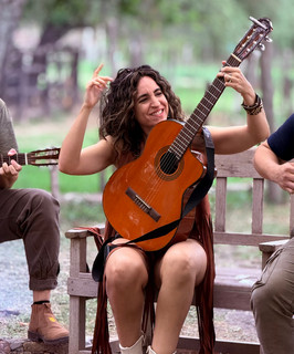 Dalma Ferreira y Bohemia Guarani poster