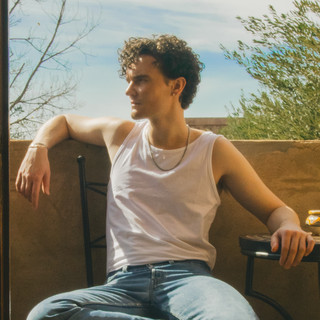 Victor Sebastian