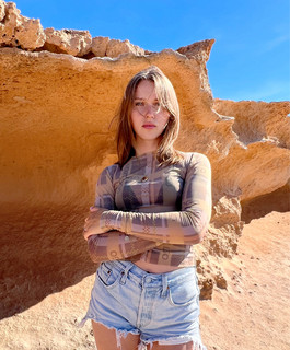 Greta Levska cover