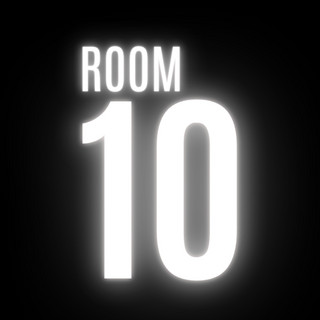 ROOM 10