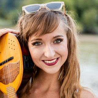 TAMBURILDA