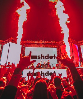 Dashdot Photo