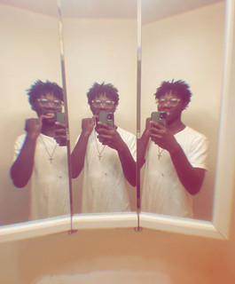 Yvngxjvy