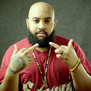Álvaro Mr Love