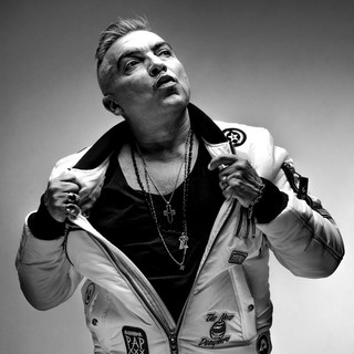 Alex Gunia & Peace Photo