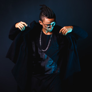 illusionize cover