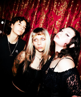 Faetooth gallery image 1
