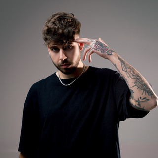 Aaron Mvrtin cover