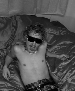 AL