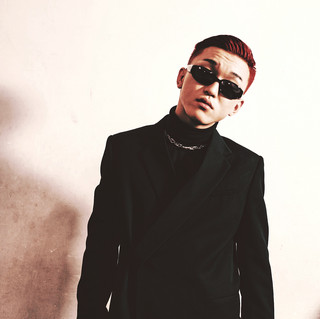 TOSHI with T-EARTH Photo