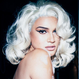 Nomi Ruiz cover
