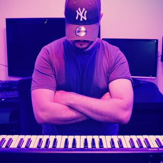 Behnam Muzik