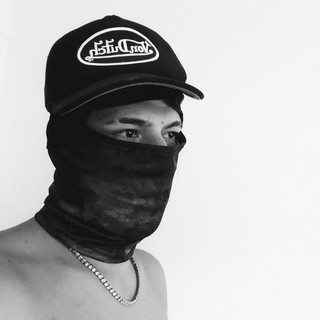 Tele$