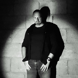 SYcroz Photo