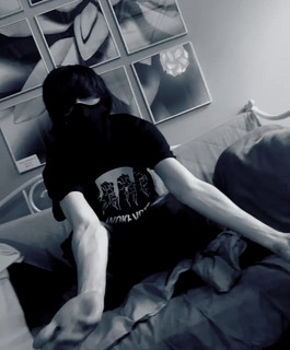 swords2 artist photo