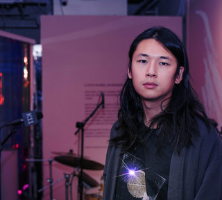 Kwan Yi Photo