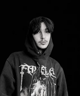 Alex Cosmo Photo