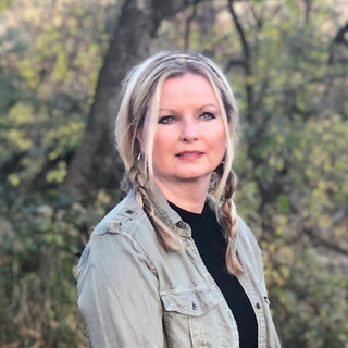 Lisa Hentrich Photo