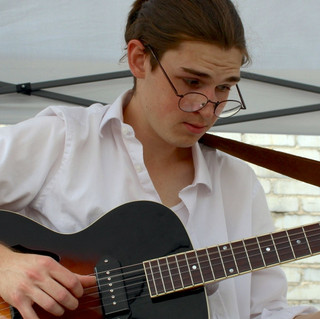 Ethan Tucker