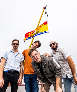 Jamie Comeau & The Crooked Teeth Photo