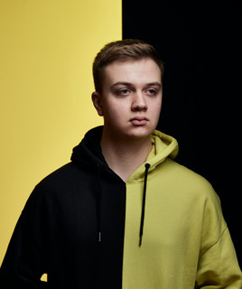 Oliver Sullivan Photo