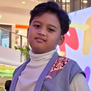 Husain Prawiro