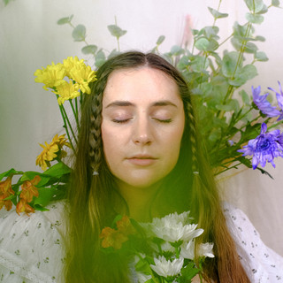 Liv Dawn Photo