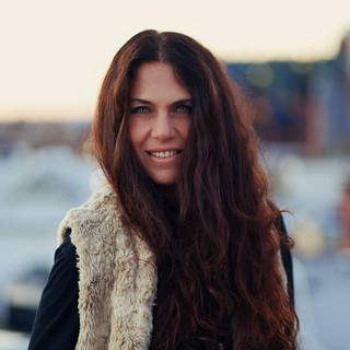 Sari Schorr & The Engine Room