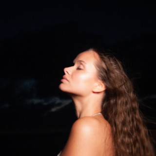 Avy Photo