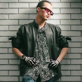 Lloiy Kizen