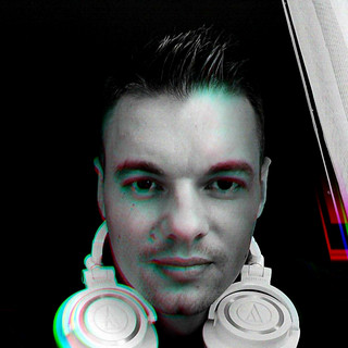 El DaMieN Photo