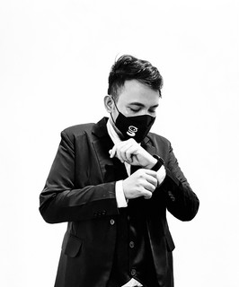 JY