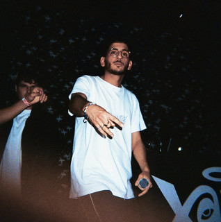 YOUZ Photo