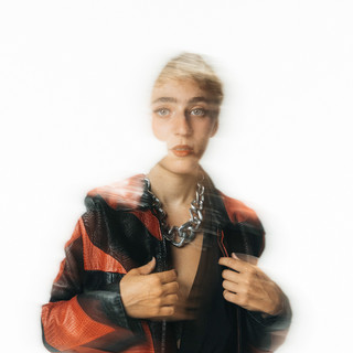 0-100 seirene poster