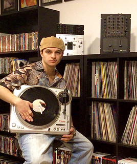 DJ 44A
