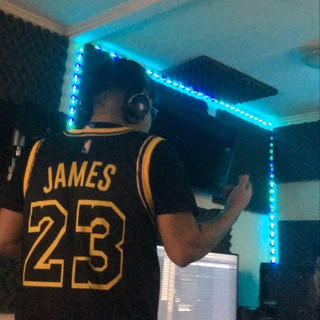 Lit Chain
