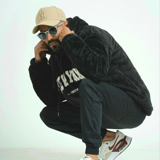 Digow Akin