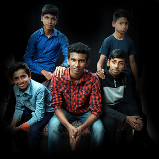 Rise-Up Photo