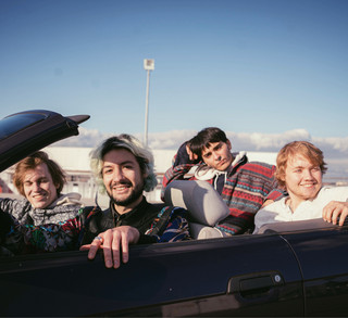 Nutshell Photo