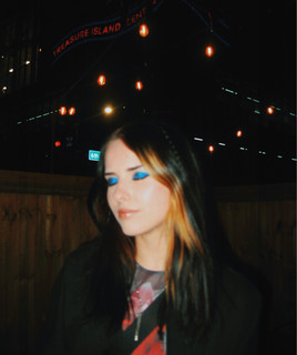 Molls