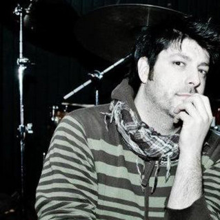 Sy-Kick Photo