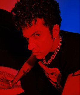 D Black