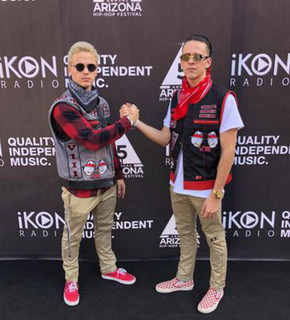 Twin Terror Photo